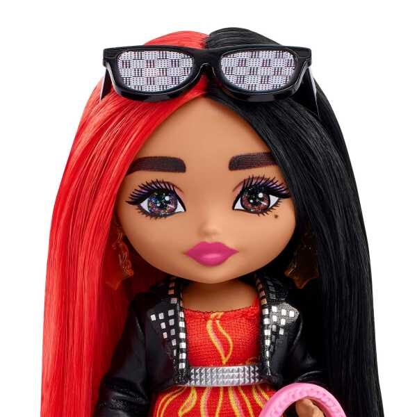 Barbie® Extra Mini Minis™ lelle ar melniem/sarkaniem matiem, 13 cm, HKP88
