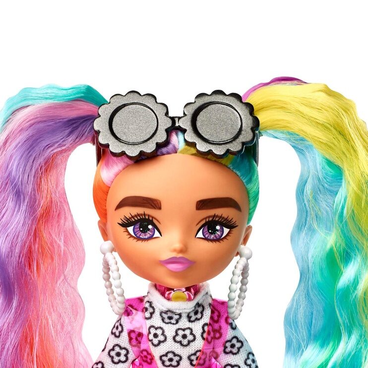 Barbie® Extra Mini Minis™ lelle - margrietiņu kleitā un ar divām astēm, 13 cm, HHF82  